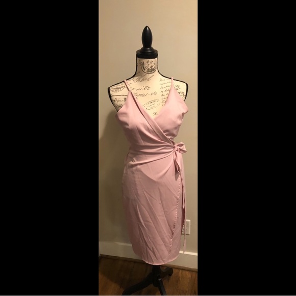 Blush wrap dress with tie - Picture 3 of 13